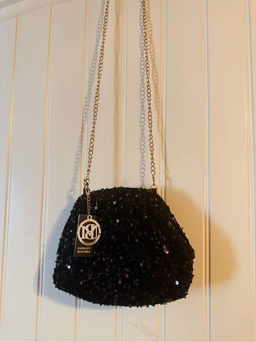 Badgley Mischka Black Sequin Shoulder Clutch with Gold Chain